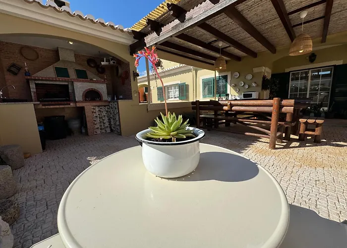 Happy Silva 招待所 拉哥斯