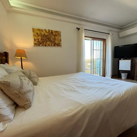 Happy Silva * لاغوس