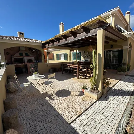 Гостевой дом Happy Silva *