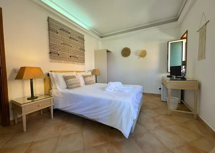 ゲストハウス Happy Silva *