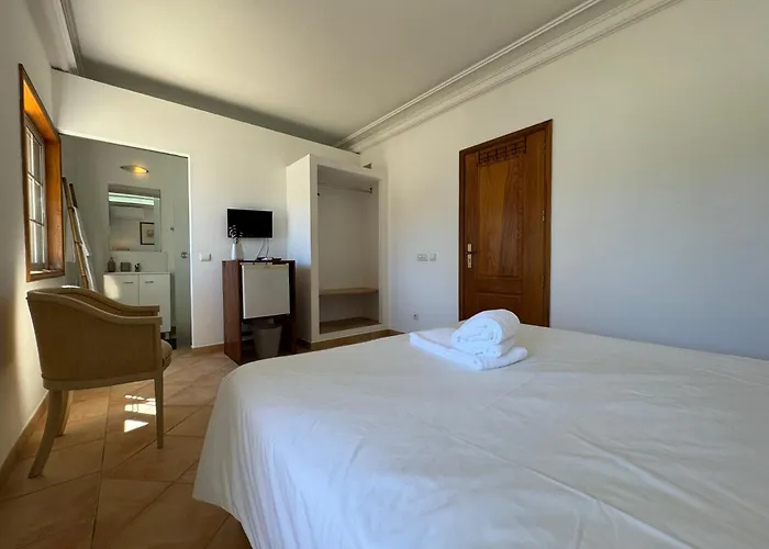 Happy Silva ゲストハウス