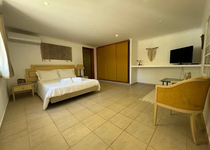Casa de hóspedes Happy Silva Lagos